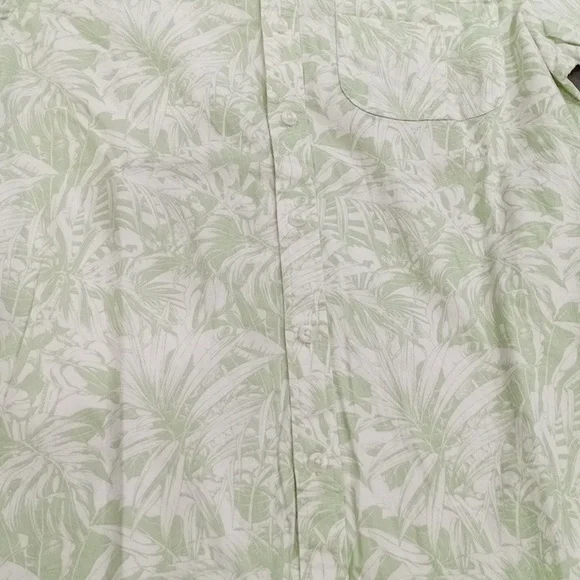 Columbia Men’s Short Sleeve Hawaiian Shirt – Tropical Print - Picture 7 of 8